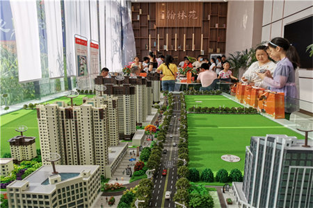 城东墨香圣府3室2厅1卫152万130m2豪华装修出售